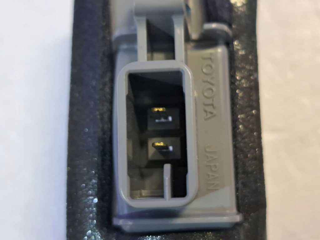 фото №3, Lexus rx 450h 2021 фонари номерного знака регистрационный