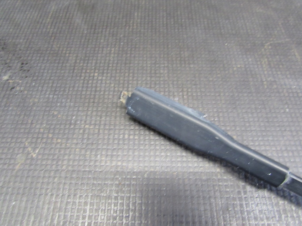 фото №7, Рычаг дворники правый перед fiat grande punto 05-12r 51701423