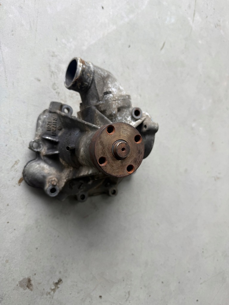 фото №1, Оригінальна насос wody mercedes w126 m117 m116