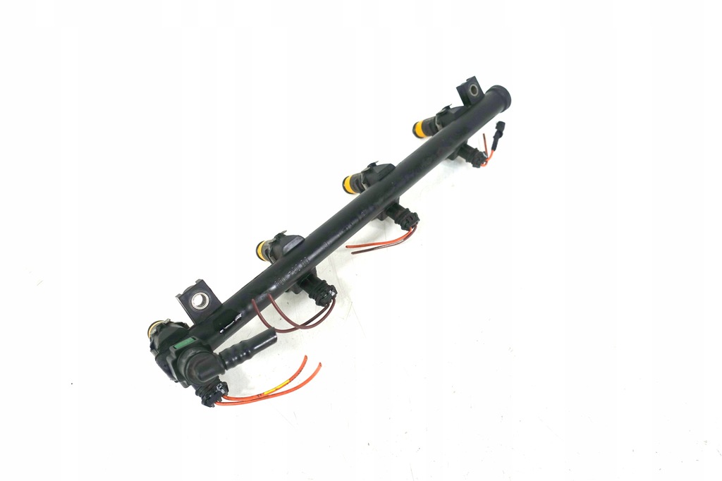 фото №13, Молдинг упорскування 1.4 1.6 16v dacia logan sandero nowa оригінальна