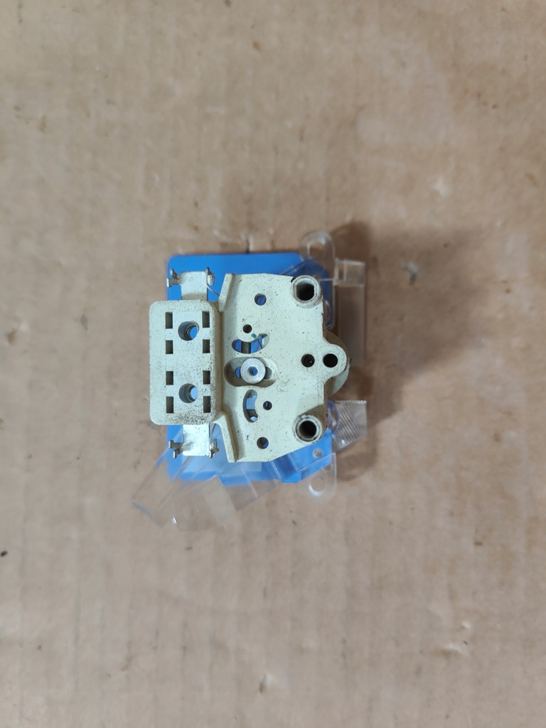 фото №6, Оригинальный указатель уровня топлива nissan sunny n13 24830-52m00