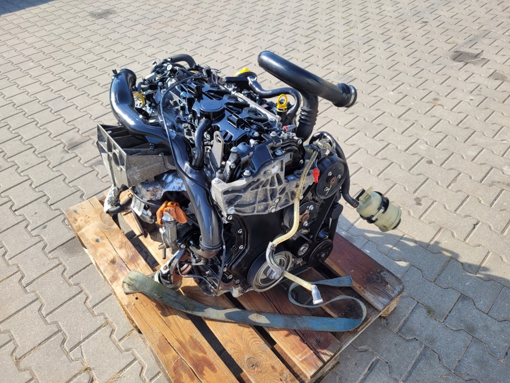 Комплектный  двигатель 2.0 dci trafic vivaro primastar m9rf692 Недорого