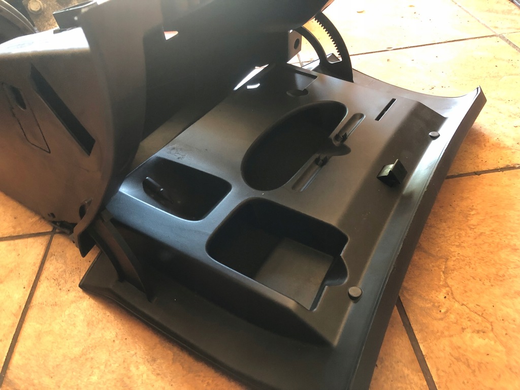 фото №7, Peugeot 307 1.6b 03' бардачок пассажира