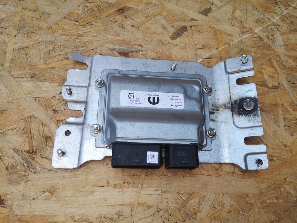 фото №1, Jeep compass ii модуль блок управления 68517001ab