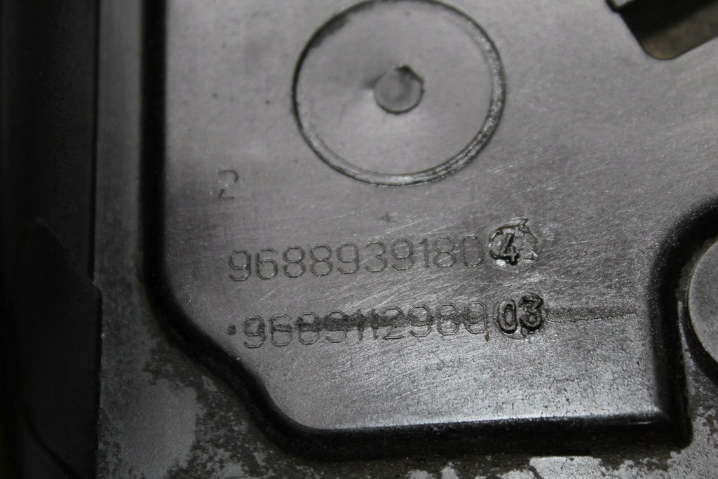 фото №7, Крышка клапанов peugeot 207 1.4 ehdi 9688939180