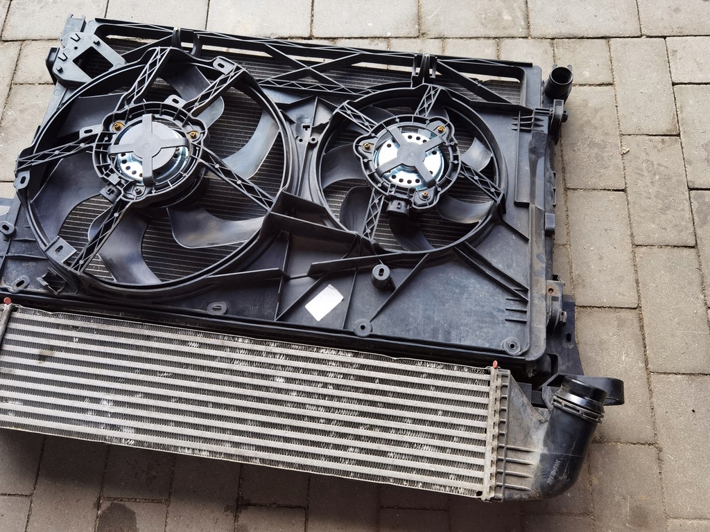 фото №14, Talento trafic vivaro nv300 - комплект радіатор