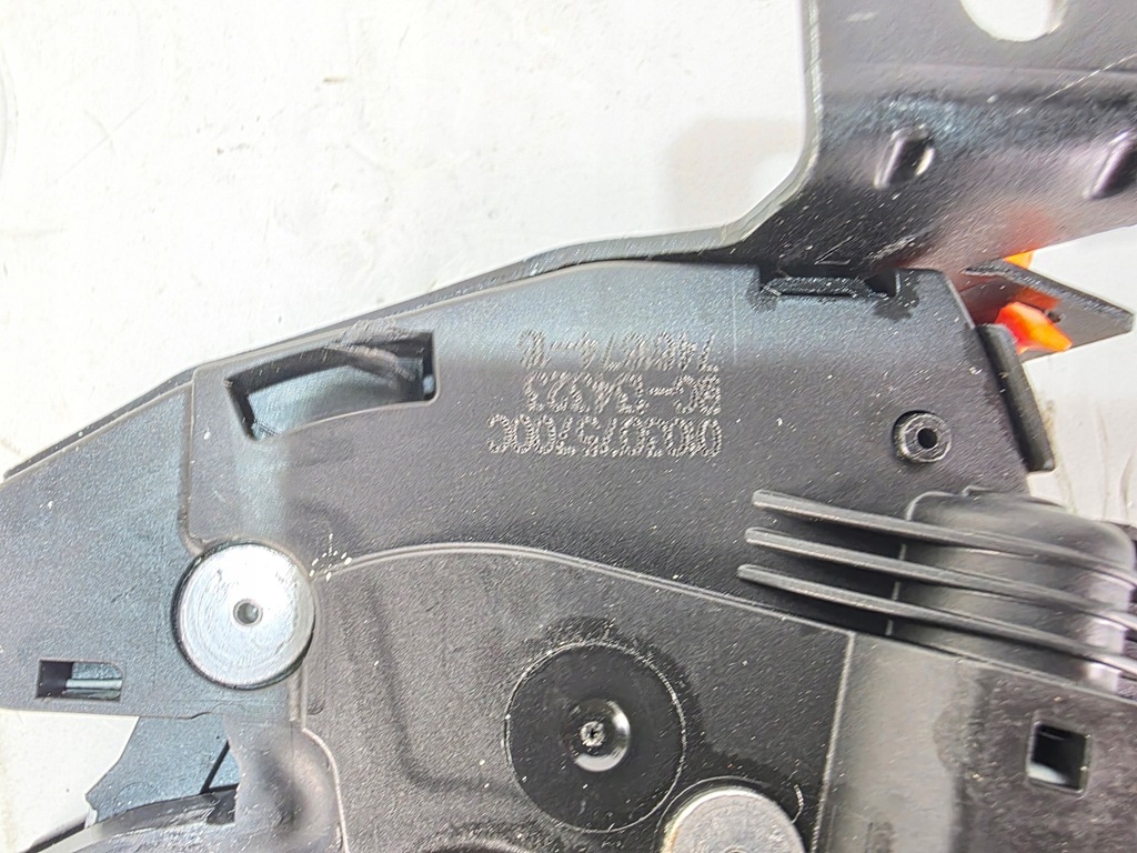 фото №5, Замок dogiąg крышки левый bmw x7 g07 lci 7461674 5a12991