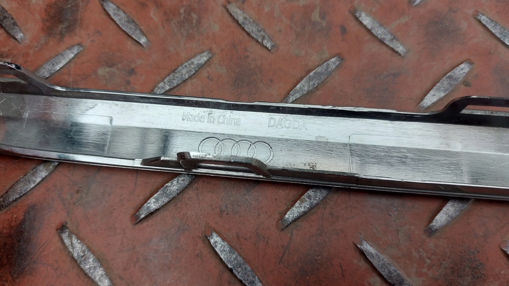 фото №12, Молдинг хром бампера левый задняя audi a8 d5 17-