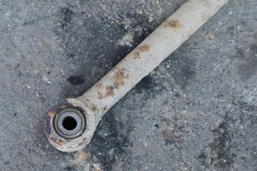 фото №5, Land cruiser lj70 важіль тяга панара задня 2,4 td