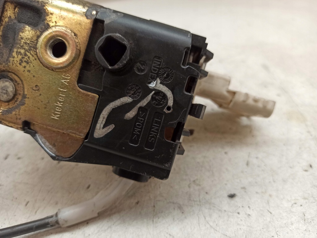 фото №9, Peugeot 407 04-11r замок левый перед 9681333380q