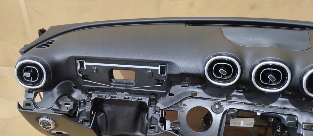 фото №7, Приборная панель консоль подушка оригинал mercedes c klasa w206 23r подушка безопасности