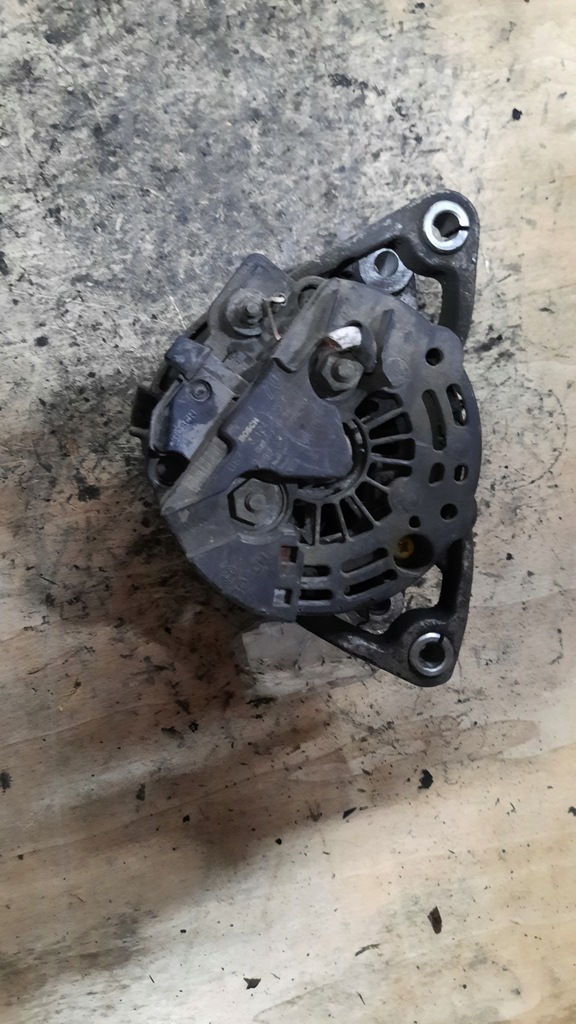 фото №4, Генератор seat altea 1.6b 04r