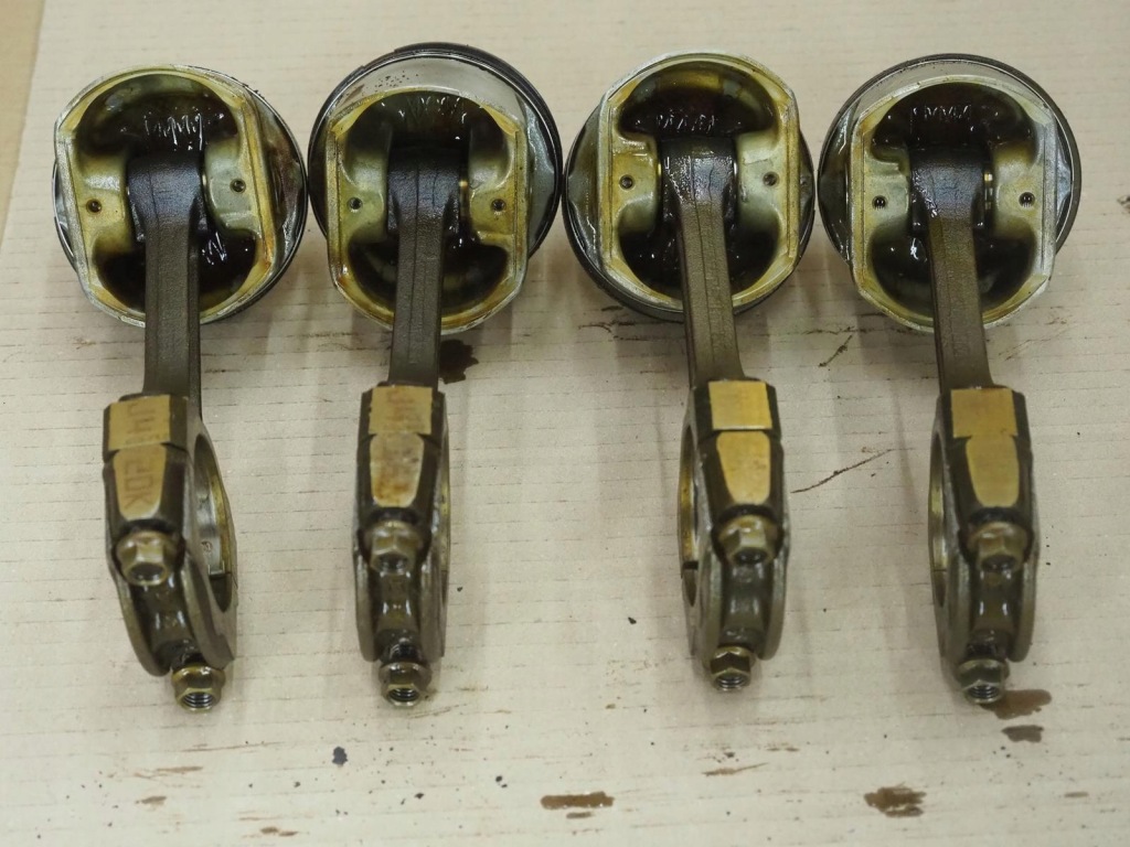 фото №13, Поршень шатун renault scenic i lift 1.6 16v k4m700