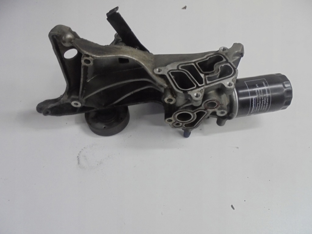 Audi a4 b8 a5 1.8 2.0 tfsi кронштейн генератора Цена