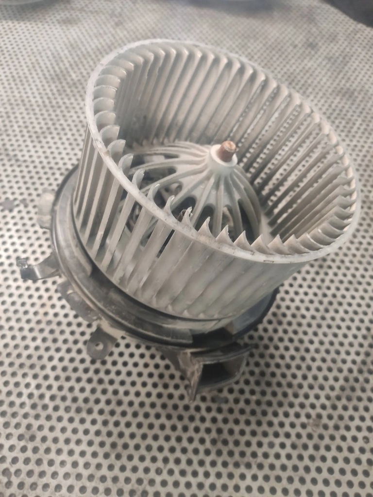 фото №2, Вентилятор обдув mercedes sprinter w906 e7169