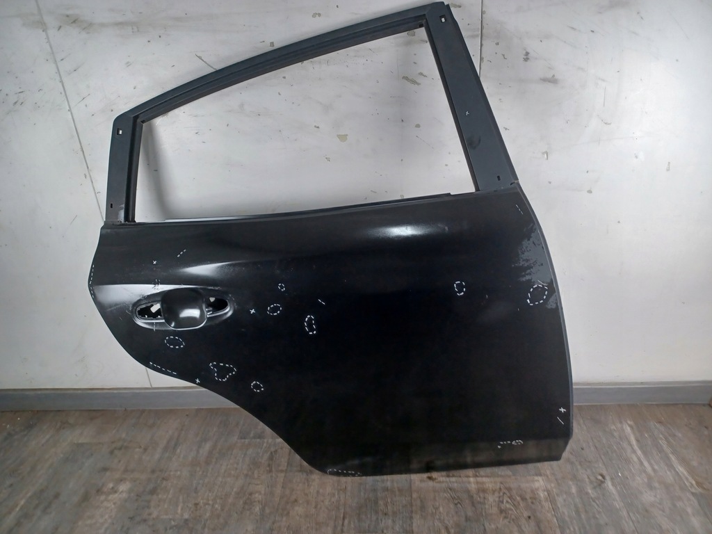 фото №1, Двері -- subaru xv ii 2017- -- задні праве -- сервісні оригінальні