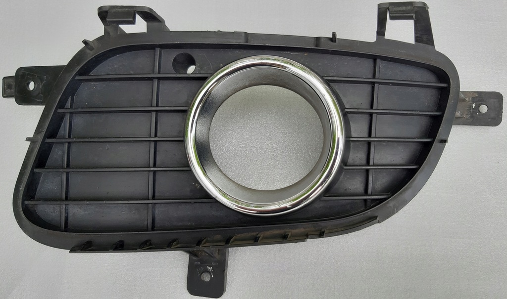 фото №14, Mercedes a169 w169 решётка бампер перед правая ładn