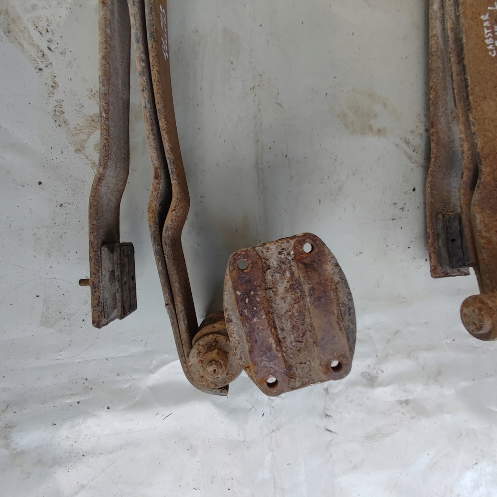 фото №4, Nissan cab star e 110 3.0 d 99r. рессора рессоры правый левый задняя