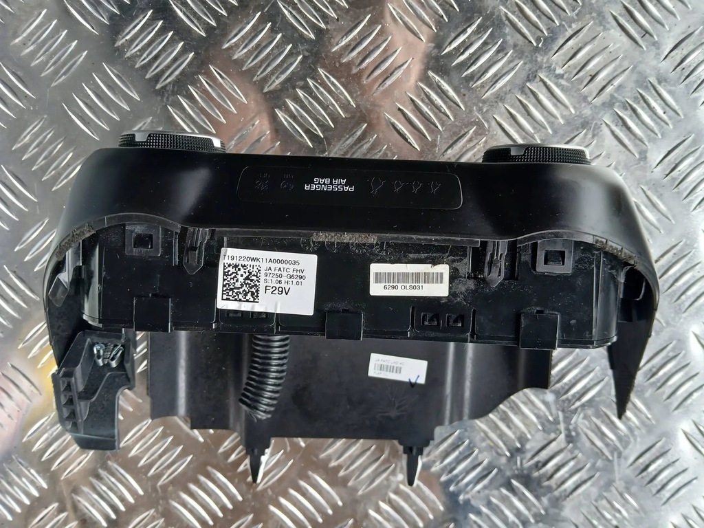 фото №8, Kia picanto iii панель управление обдув кондиционера 97250-g6290