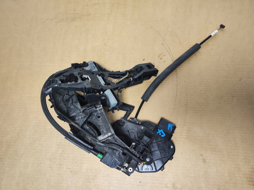 фото №1, Замок дверь правый задняя jaguar xj x351