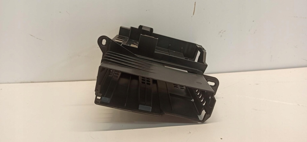 фото №5, Audi q5 кронштейн кронштейн блок керування 8r0035209b