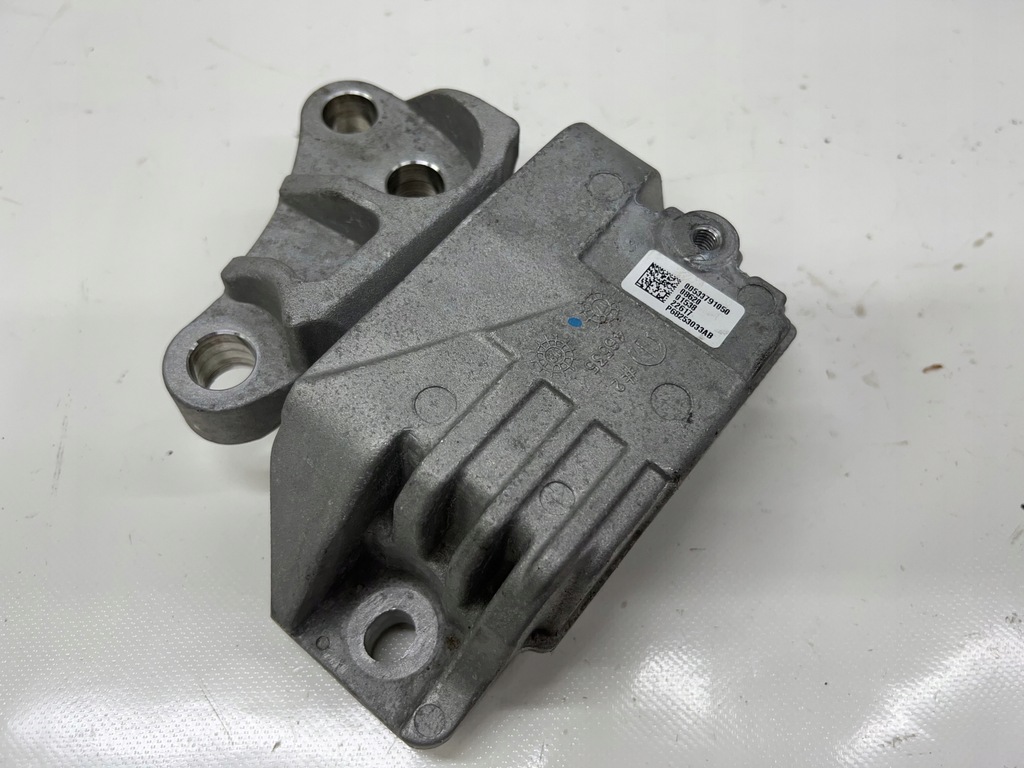 фото №1, Jeep compass ii кронштейн подушка двигателя p68253033ab