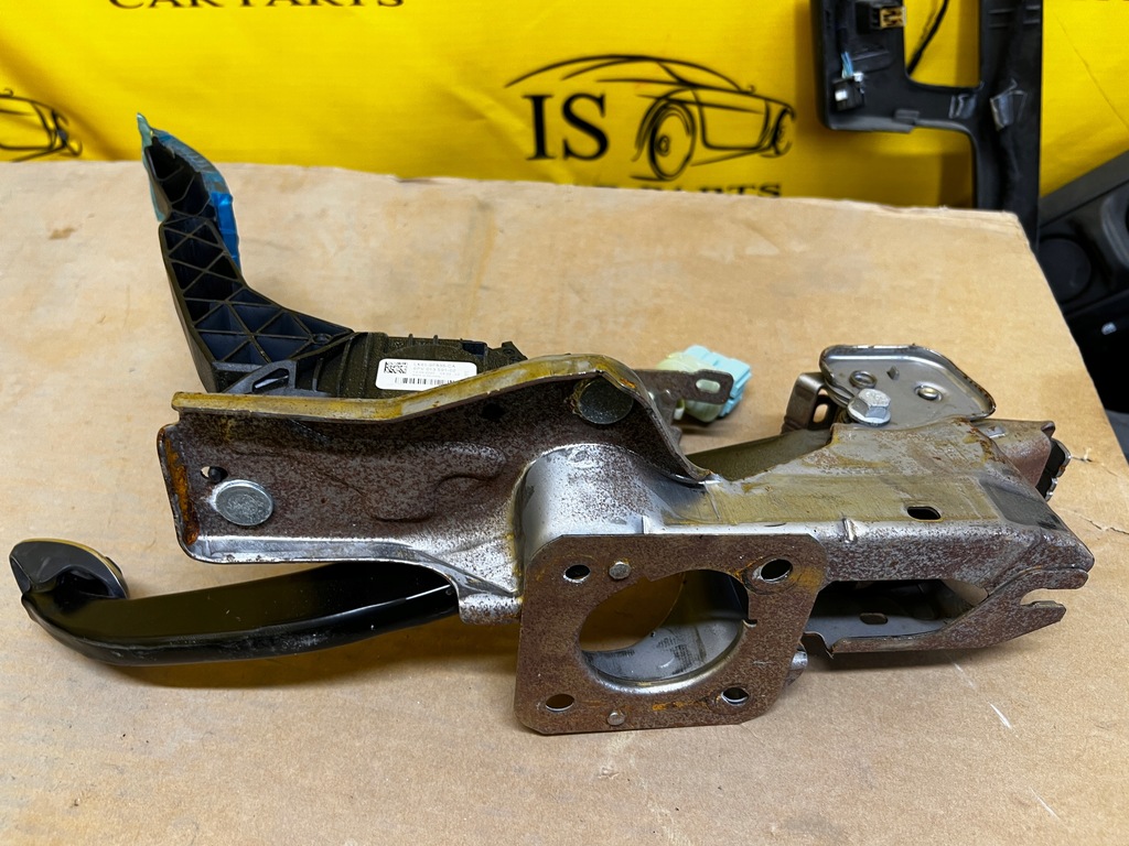 фото №8, Комплект педалі gaz гальмо ford kuga escape mk3