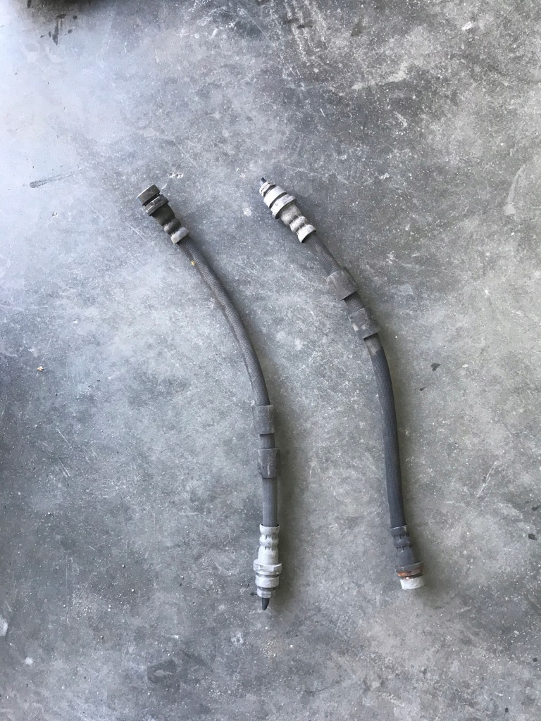 Купить Ford transit courier 2016r шланг тормозной задний