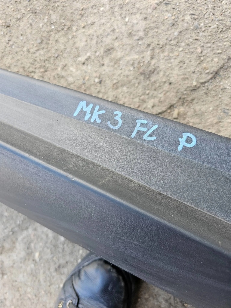 фото №9, Ford focus mk3 lift молдинг поріг права hb 17 r