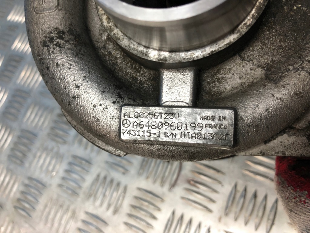 Mercedes w211 e280 cdi r6 om648 турбіна турбонагнітач a6480960199 Оригінал