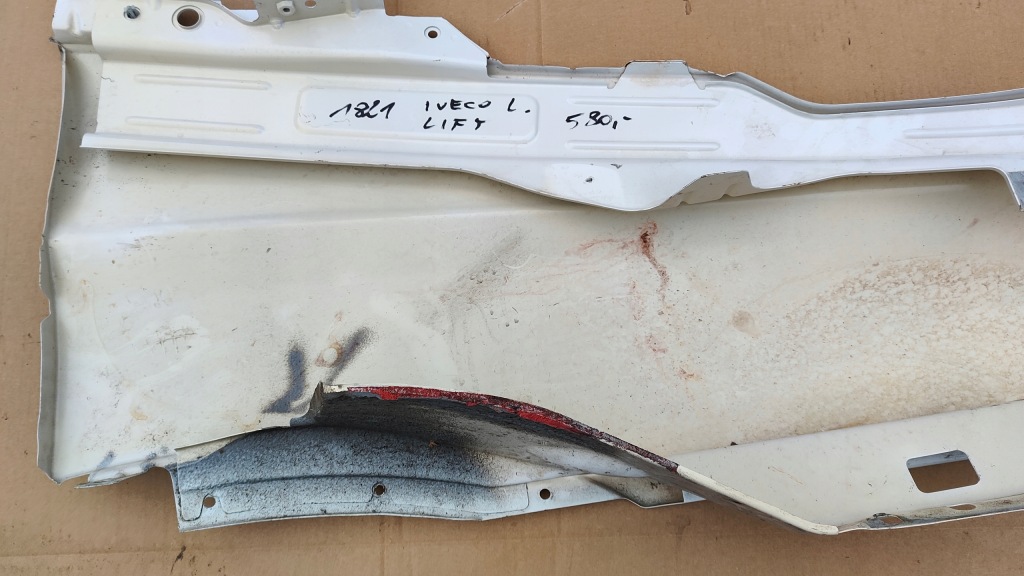 фото №14, Iveco daily крыло левый. 2018-2023.lifting. белый