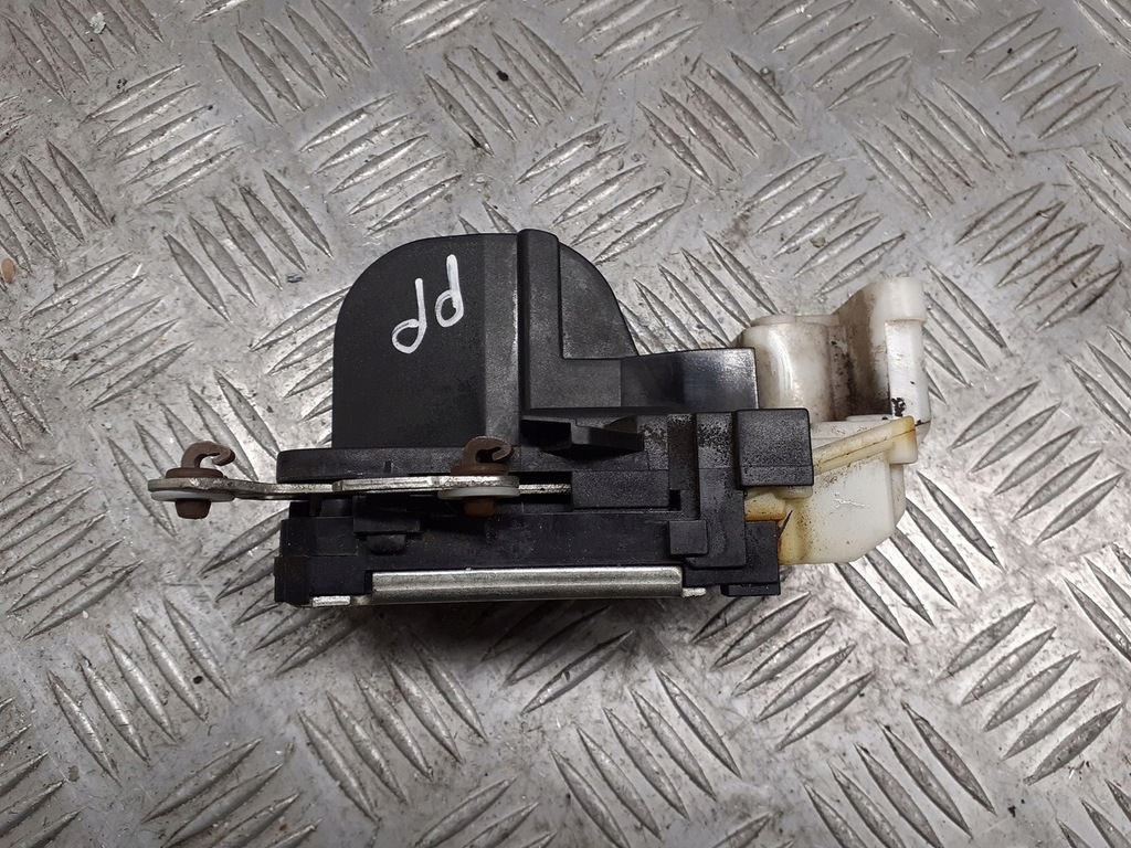 фото №1, Замок двері центральний правий перед alfa romeo 147