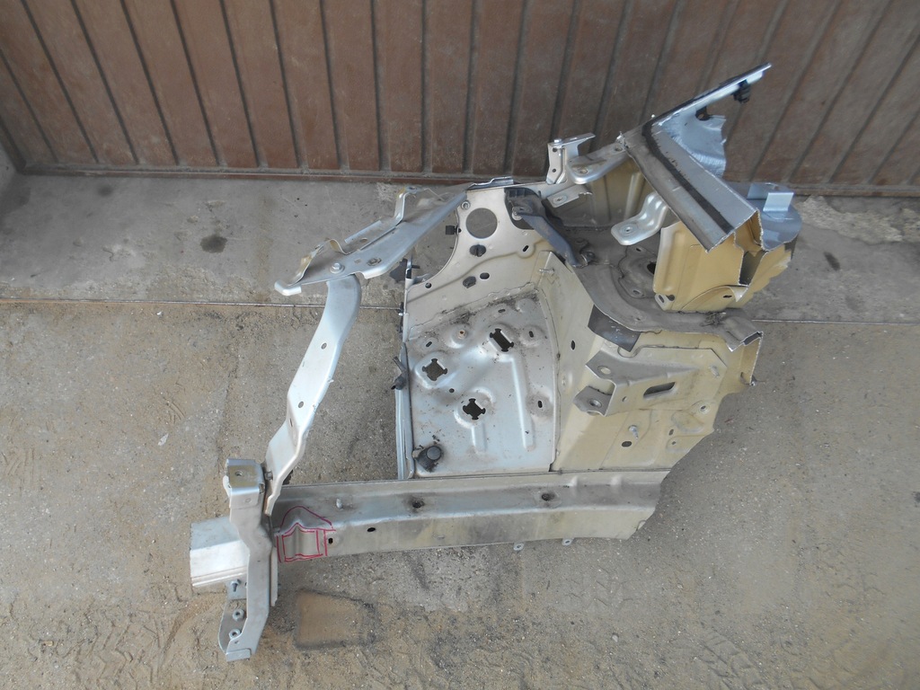 фото №1, C4 grand picass0 ii 14r чверть перед права ezrc