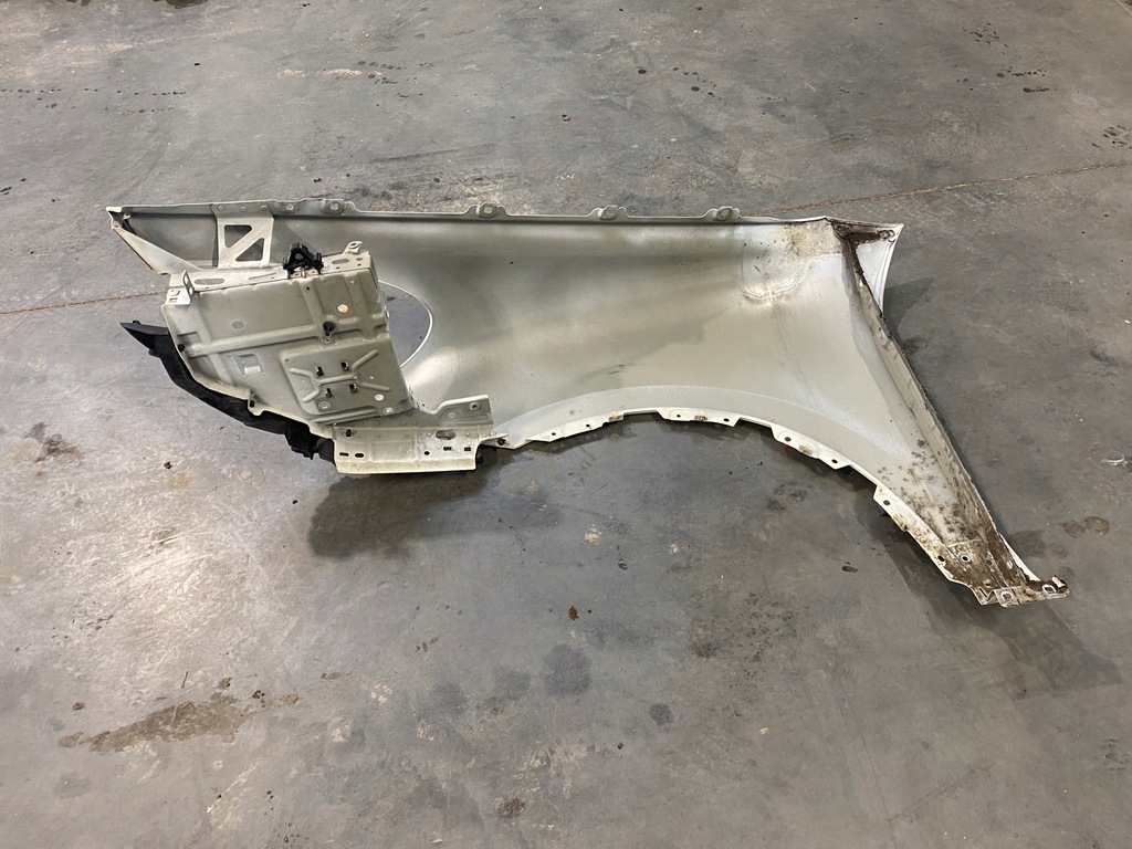 фото №8, Porsche cayenne ii крыло правый перед lr9a