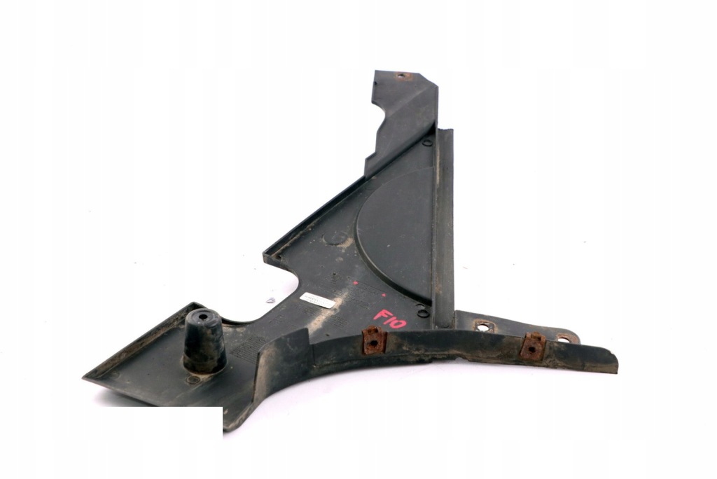 Bmw f10 f11 накладка бака топливной  правая 7186722 Цена