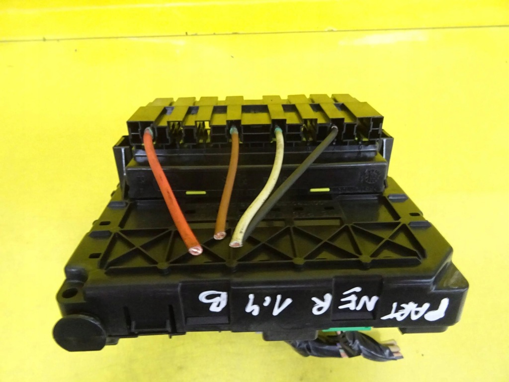 фото №5, Модуль коробка блок управления bsi peugeot partner i lift 9643498980-00 nr165