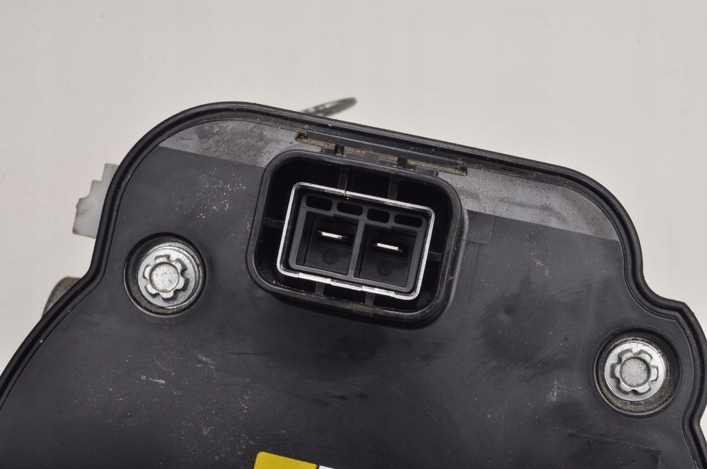 фото №6, Toyota c-hr 1.8 hybrid компрессор кондиционера 042400-0371