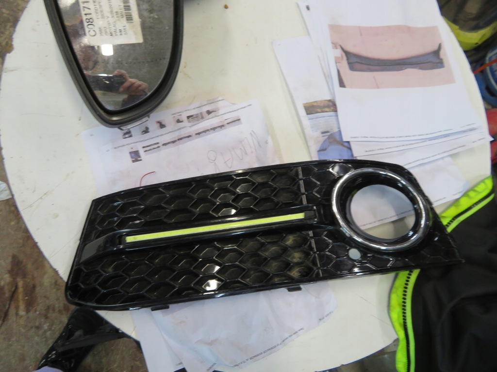 фото №13, Решётка audi a4 b8 + свет дневные drl