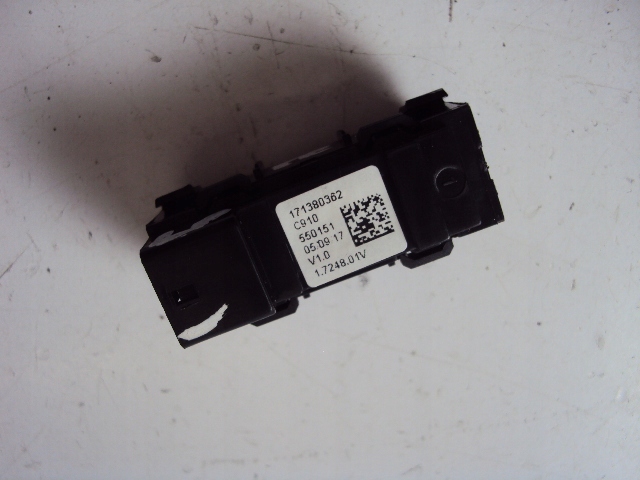 фото №3, Панель памяти сиденье lewego alfa romeo stelvio