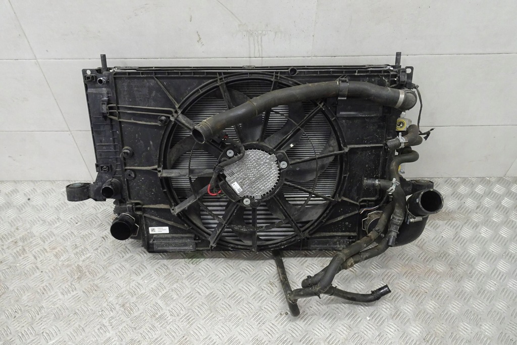 фото №9, Volvo xc40 lift kompletny перед капот бампер крила радіатор лампи 22-