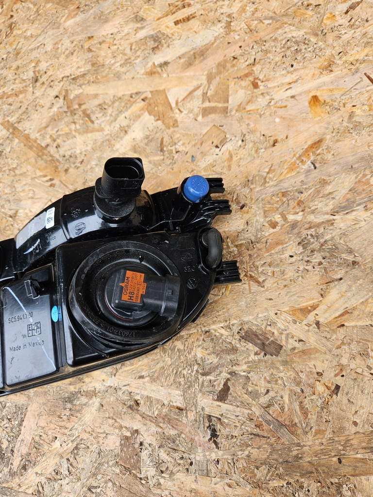 фото №10, Поворотник противотуманная фара vw beetle 2012r правый 5c5941700a