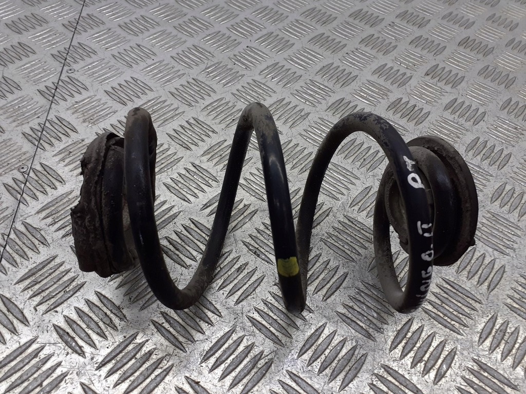 фото №1, Пружина правый задняя renault twingo ii 1.2 16v