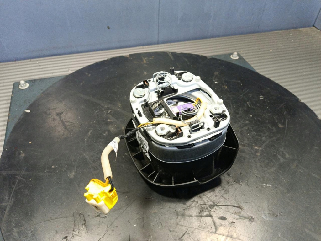 фото №5, Skoda octavia ii lift подушка безпеки водія 1k0937087j