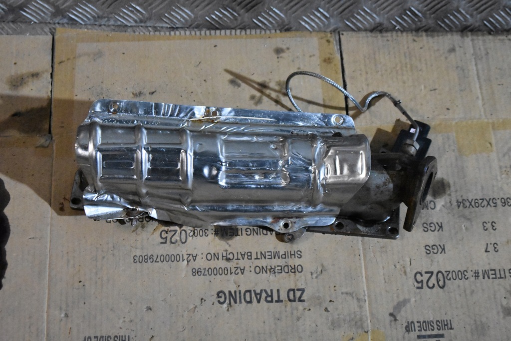 фото №1, Idealny колектор всмоктуючий лівий bentley v12 1