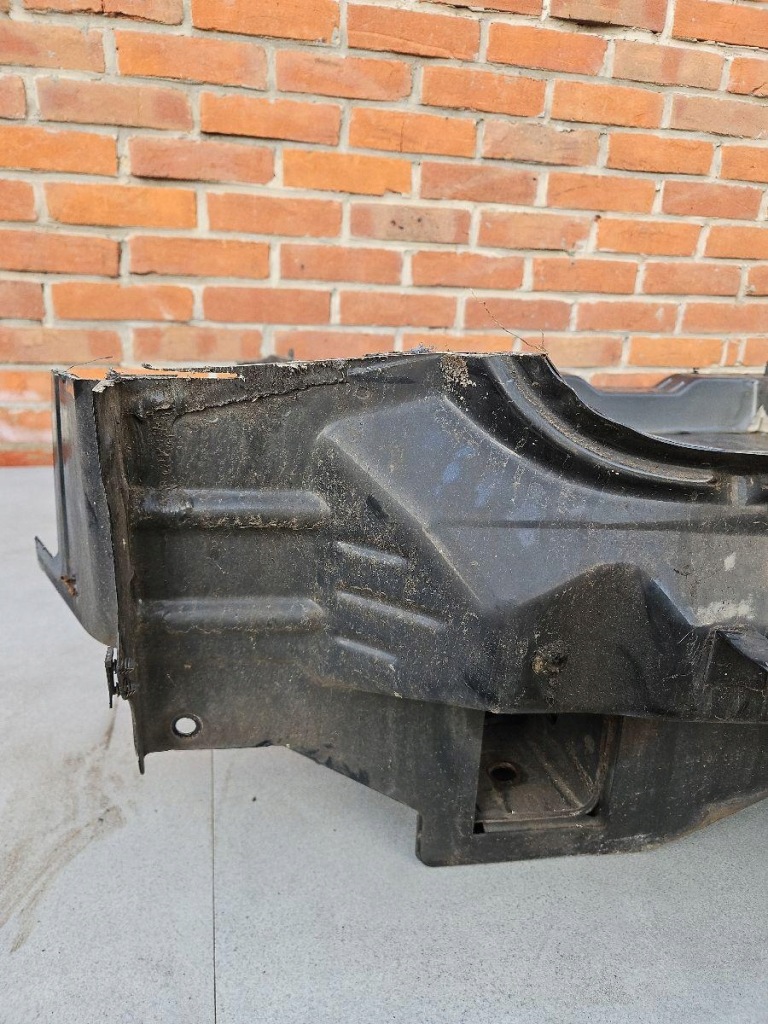 фото №11, Jeep grand cherokee wk2 10-22r pas задний поддон ниша