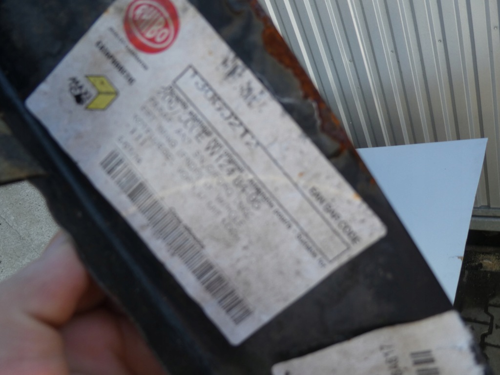 фото №6, Mercedes w124 крыло левый