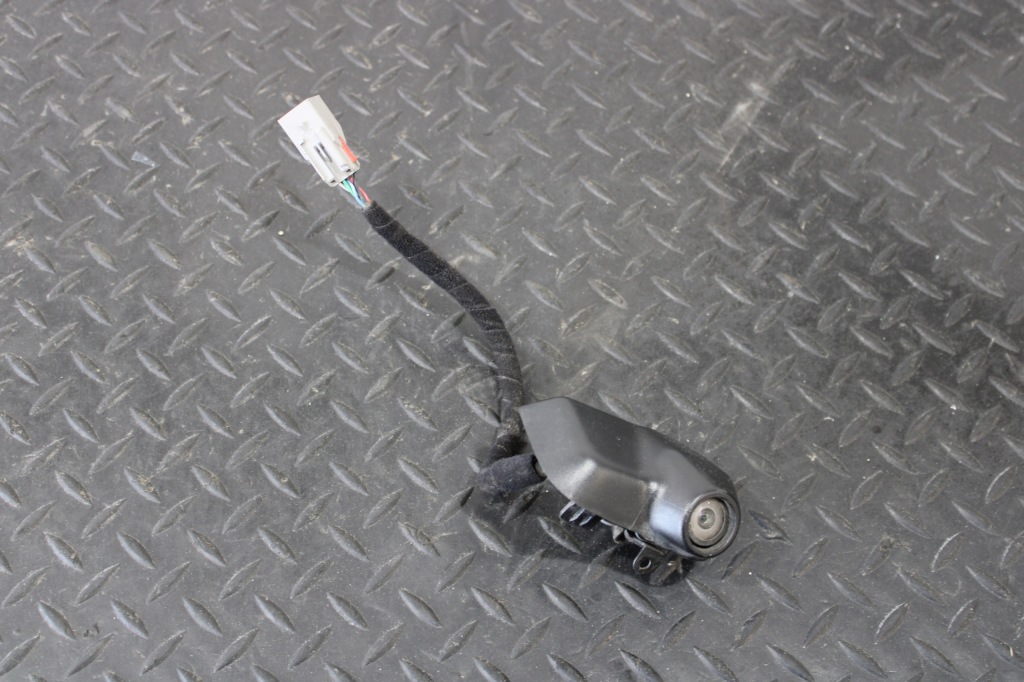 Купить Камера заднего вида задний  maserati levante m161