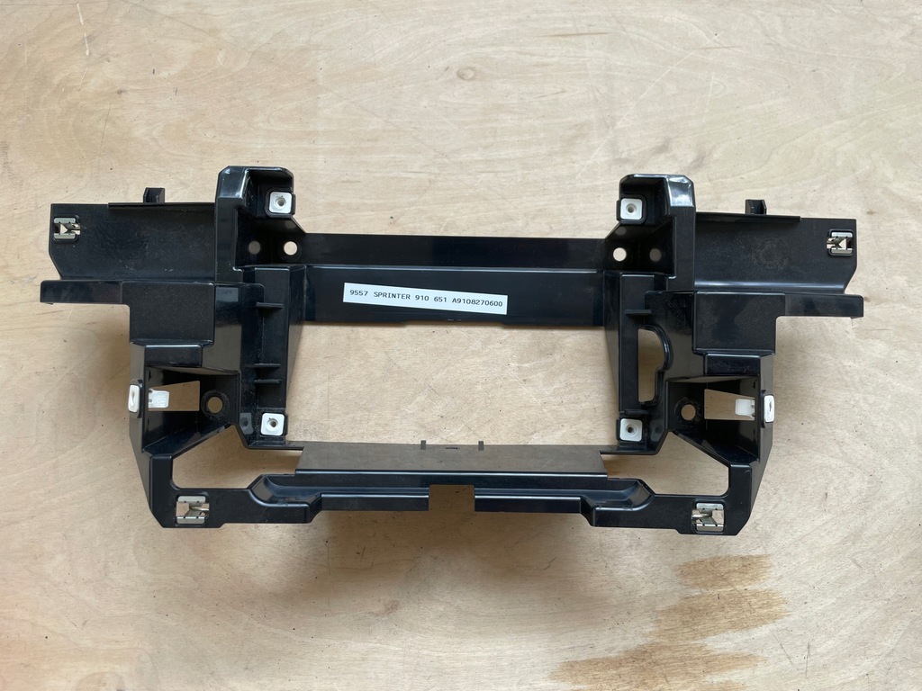 фото №2, Рамка кронштейн кронштейн радио mercedes sprinter 910 907 a9108270600
