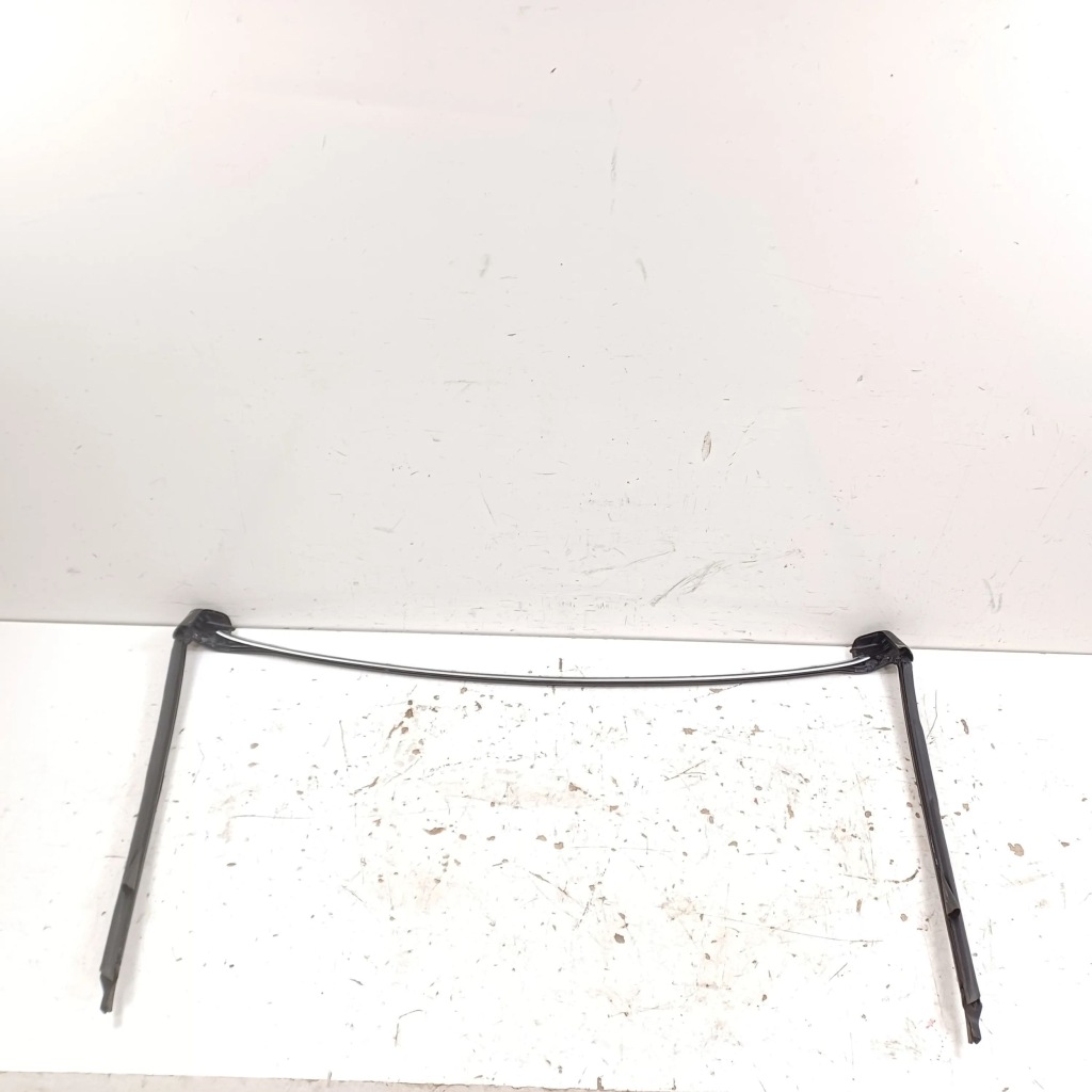 фото №13, 2012 bmw 1 e82 e88 прокладка скло передньої 7164997