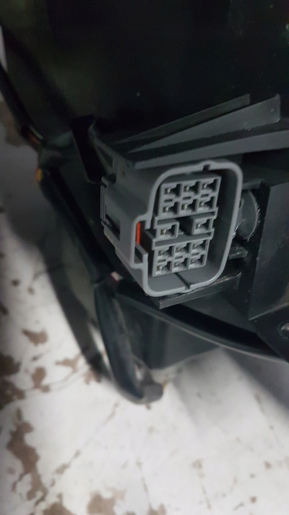 Фара перед mazda cx5 рестайлинг  full led 14 pin ka1f51030c Киев